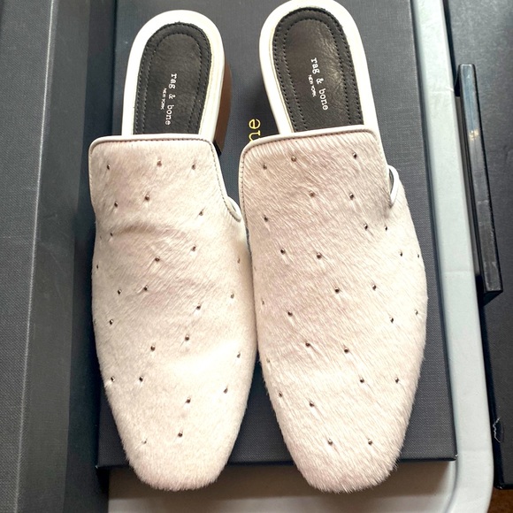 rag & bone Shoes - Women’s Rag&Bone LUIS Mules in WHITE HAIR